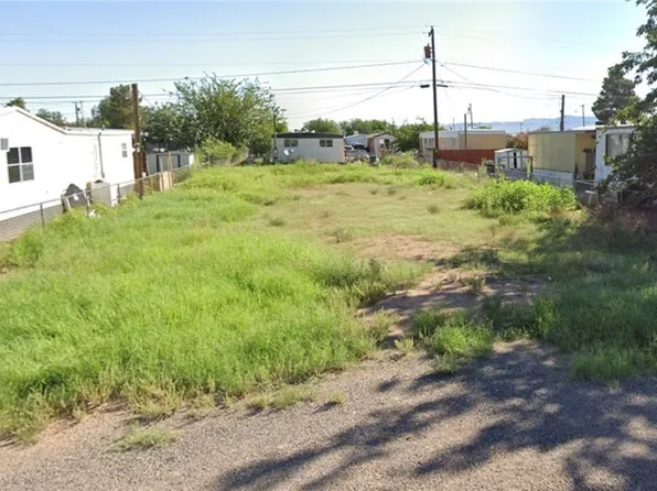 3581 E Warbler Lane, Kingman, AZ 86409