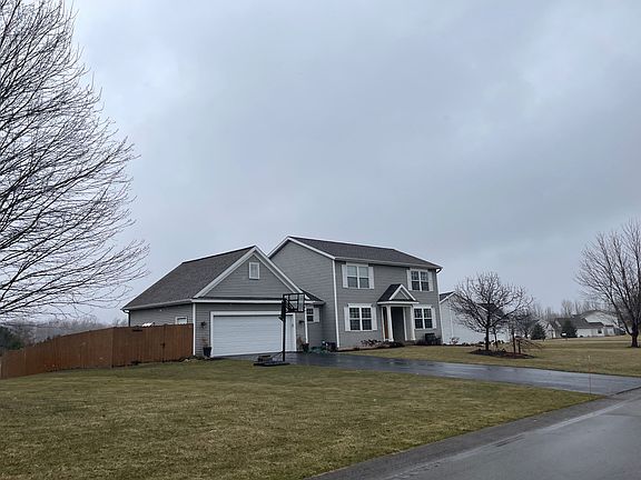 3rd image of 9277 Stone View Dr NE