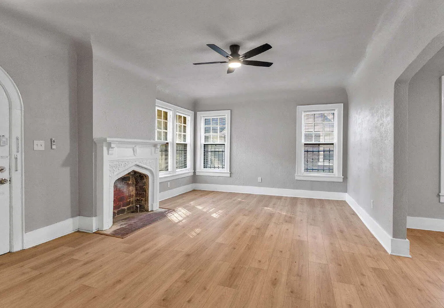 2 bed, 2.0 bath, 1350 sqft, $1,395 — Photo 3