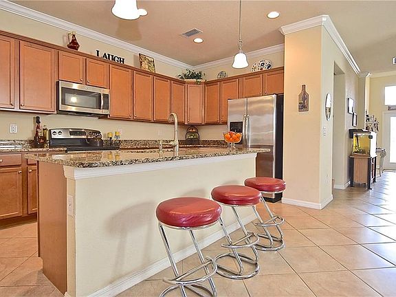 4th image of 11656 Anhinga Ave