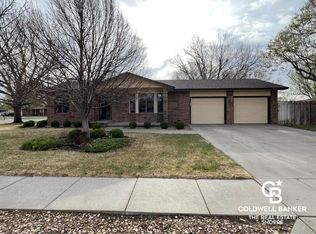 2108 N Henderson Dr, Garden City, KS 67846