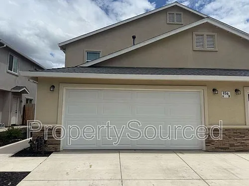 936 W Alameda St #A Photo 1 936 W Alameda St #A Photo 1