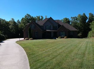 111 Lost Tree Ln, High Point, NC 27265