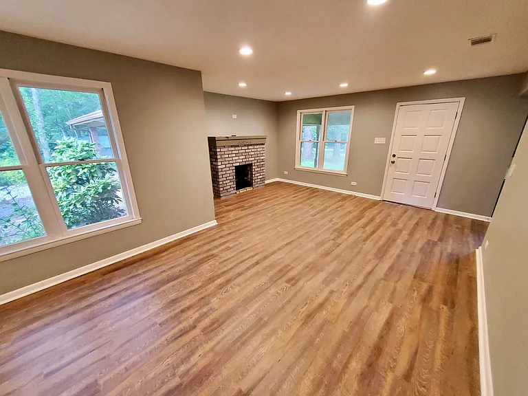 6497 Reinhardt College Pkwy — Photo 8
