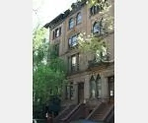 Rented by Nest Seekers International