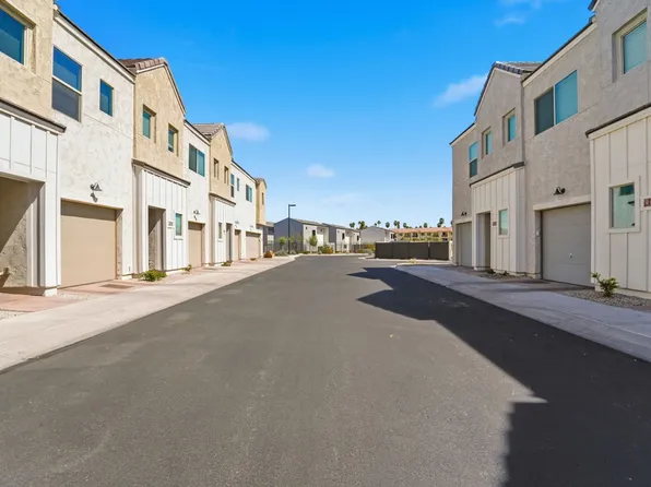 2146 W Harmont Dr, Phoenix, AZ 85021