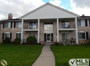 14231 Ivanhoe Dr APT 4, Sterling Heights, MI 48312