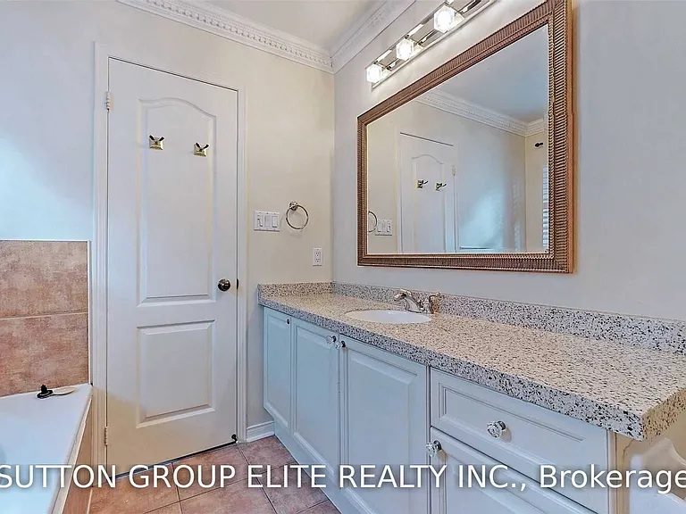 2485 Bankside Dr — Photo 16