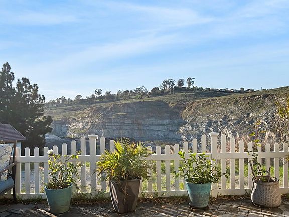 4th image of 8004 Mission Vista Dr