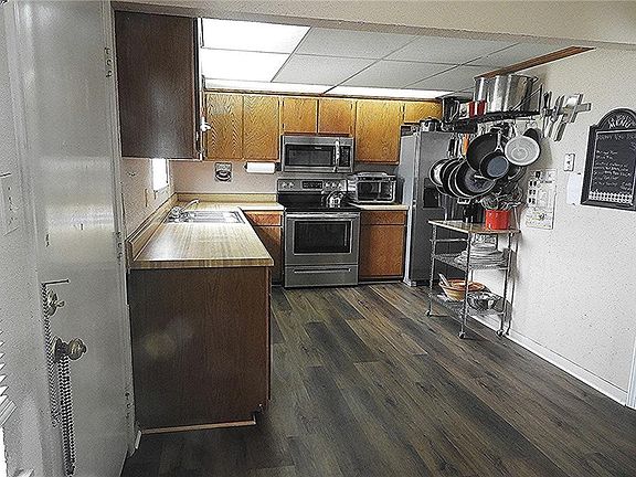 5th image of 3928 W Bamboo Dr