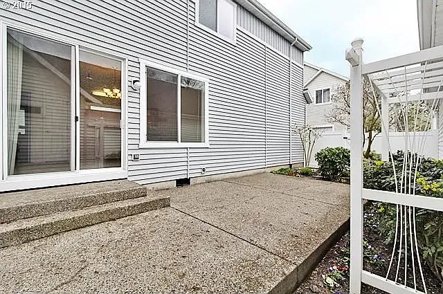 27198 SW Wood Ave — Photo 12