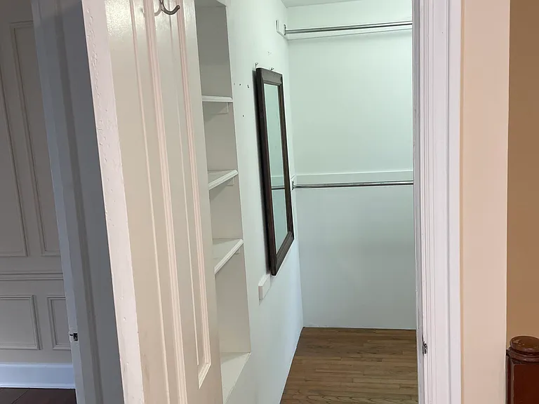 635 S Front St — Photo 46