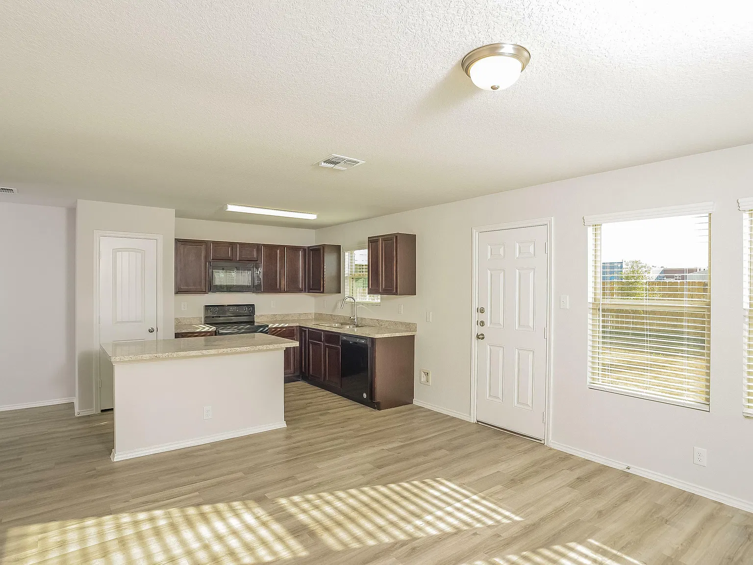 Cypresswood Landing — Photo 2