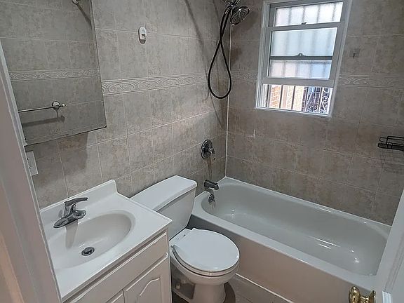 5th image of 4214 218th St Floor 2