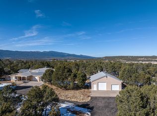 39 & 41 Canoncito Vista Rd, Tijeras, NM 87059