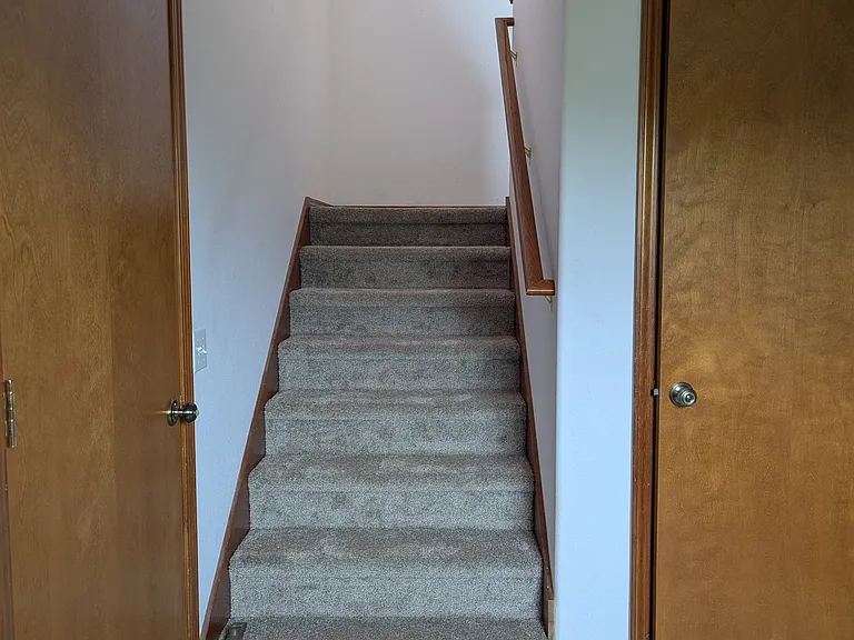 1003 Greenview Ave SW — Photo 6