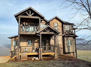3915 Garden Hill Ct, Sevierville, TN 37862