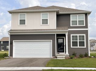 1674 Cottage Dr, Pingree Grove, IL 60140