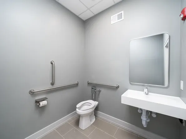 845 Newark Avenue image 8 of 38