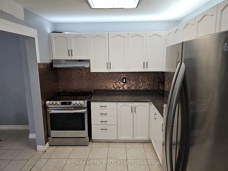 386 Highland Rd W #45 — Photo 7