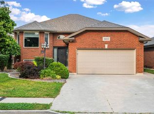 1412 Katella Ave, Windsor, ON N8P 1R4