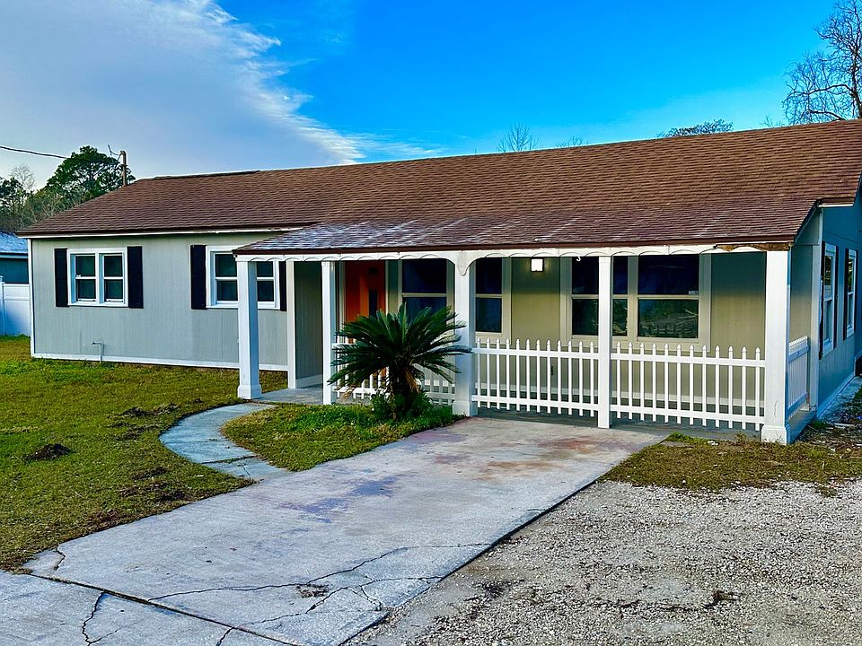 1st image of 2214 Peach Dr
