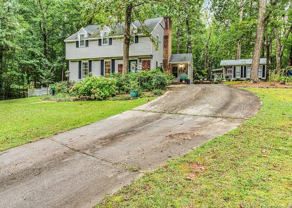 1st image of 1520 Paige Cir