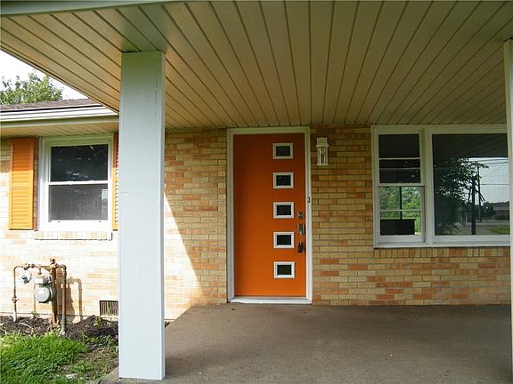 2nd image of 2302 S Park Ave