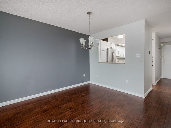 3rd image of 121 Ling Rd #1004