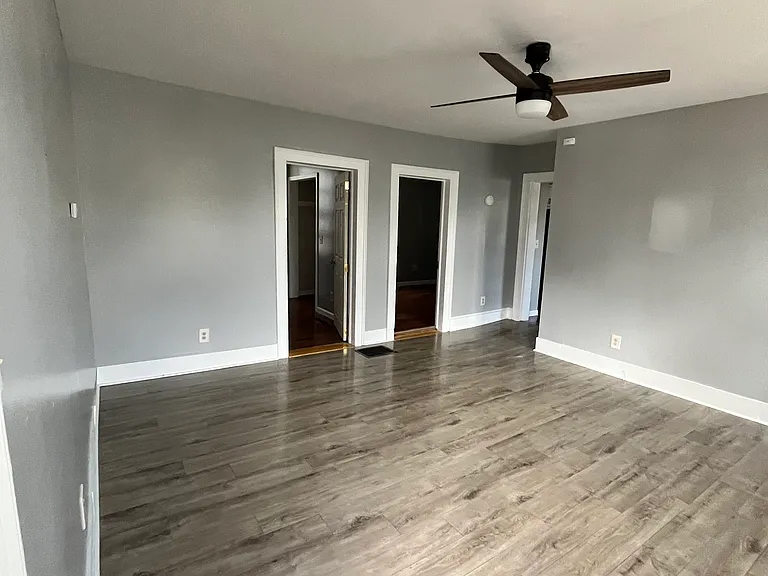 414 W Court St #2 — Photo 7