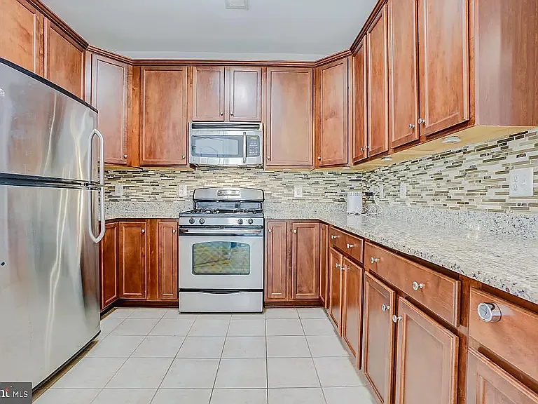 42235 San Juan Ter #300 — Photo 7