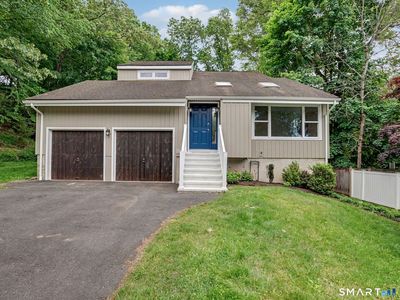 35 Crystal Lane, Fairfield, CT, 06824