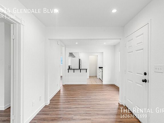 3rd image of 1414 Glendale Blvd