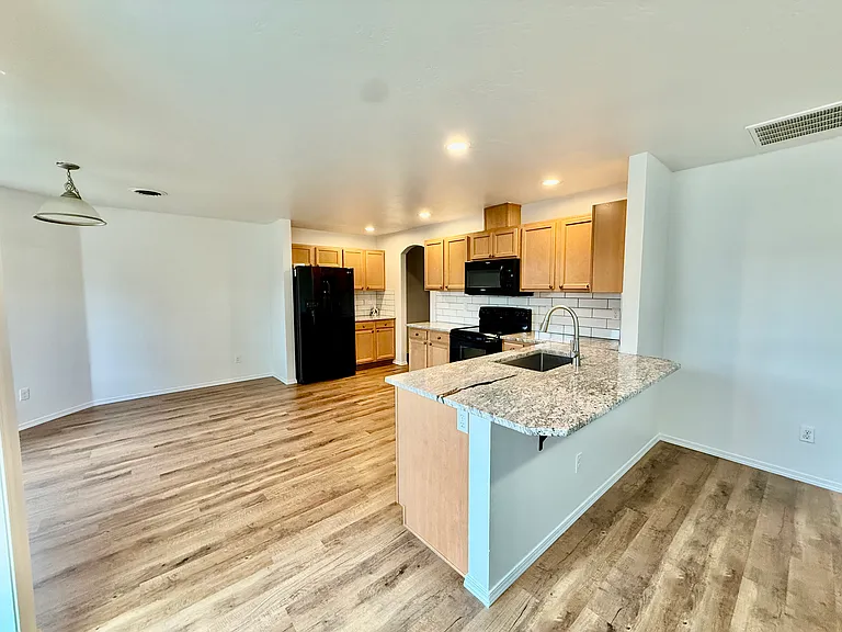 4263 S Glenmere Way — Photo 7