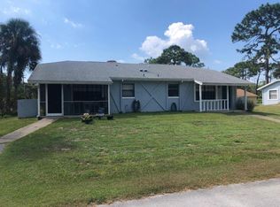 472 N Sams Point, Crystal River, FL 34429