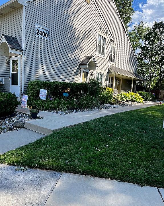 1st image of 2407-A Sedgefield Dr