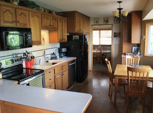 371 S Milstead Rd, Wichita, KS 67209