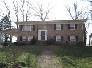 2707 Shawn Ct, Fort Washington, MD 20744
