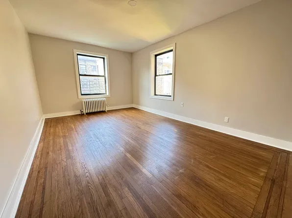 140-70 Ash Ave, Flushing, NY