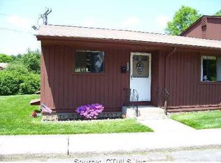 62 Williamstown Ct #62, Newington, CT 06111