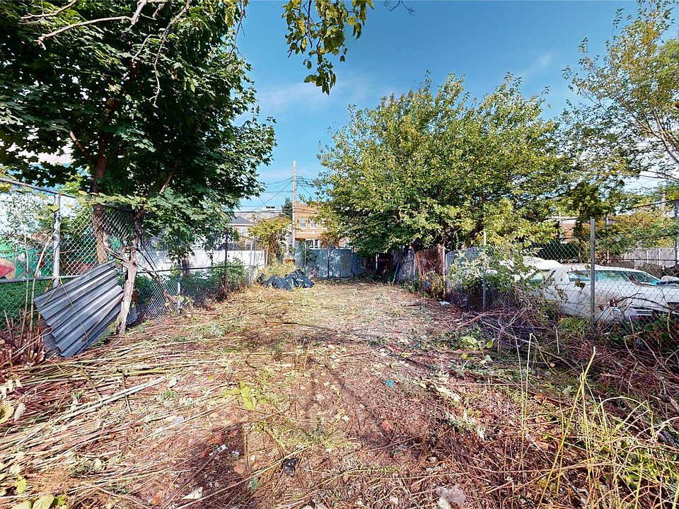 2nd image of 374 Ashford Street