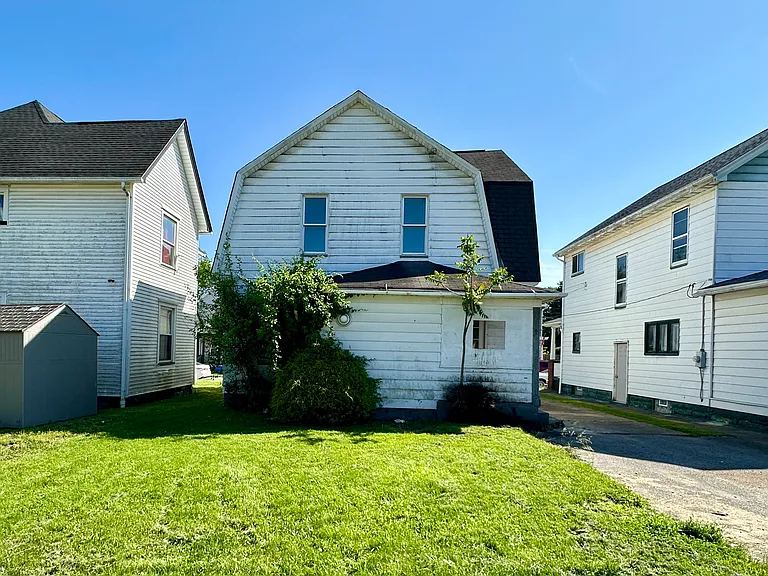 413 Bartram Ave — Photo 23