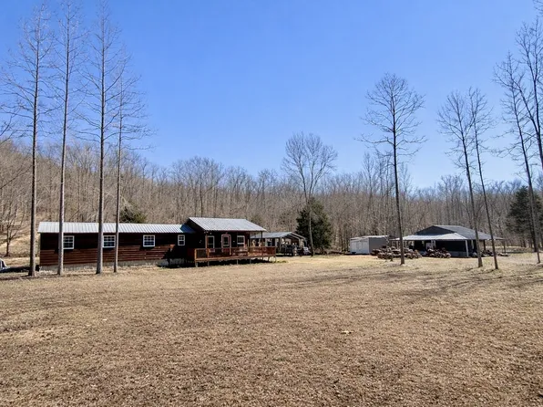 664 Russ Valley Rd, Lobelville, TN 37097