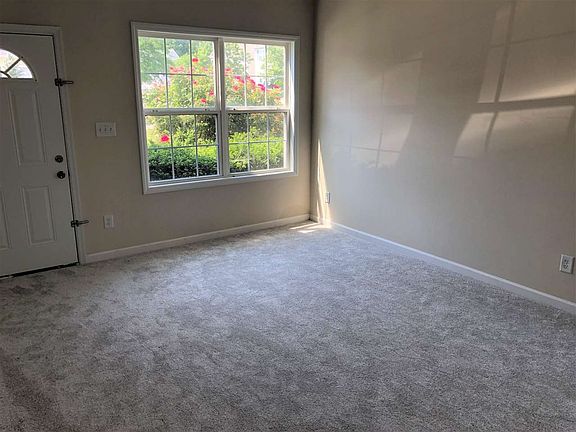 2nd image of 823 Woodside Park Ln
