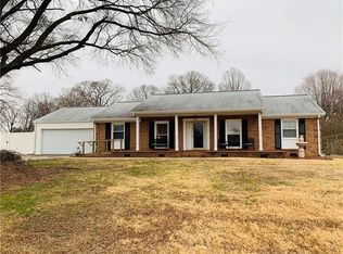 220 Pine Valley Rd, Salisbury, NC 28147