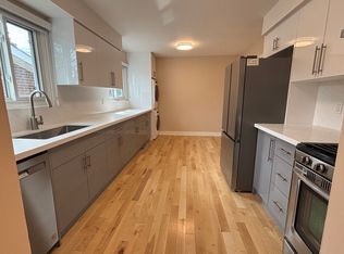 11 Flemington Ct, Whitby, ON L1N5X1