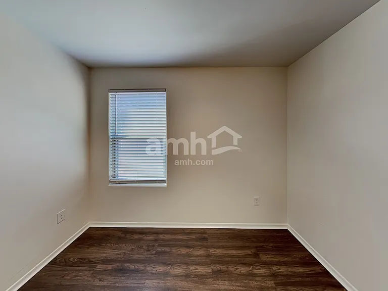 683 N Nestled Hummingbird Ln — Photo 19