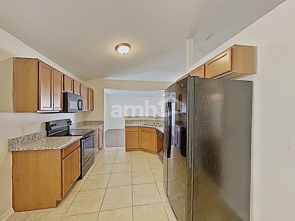 4th image of 2909 Ariel Ave