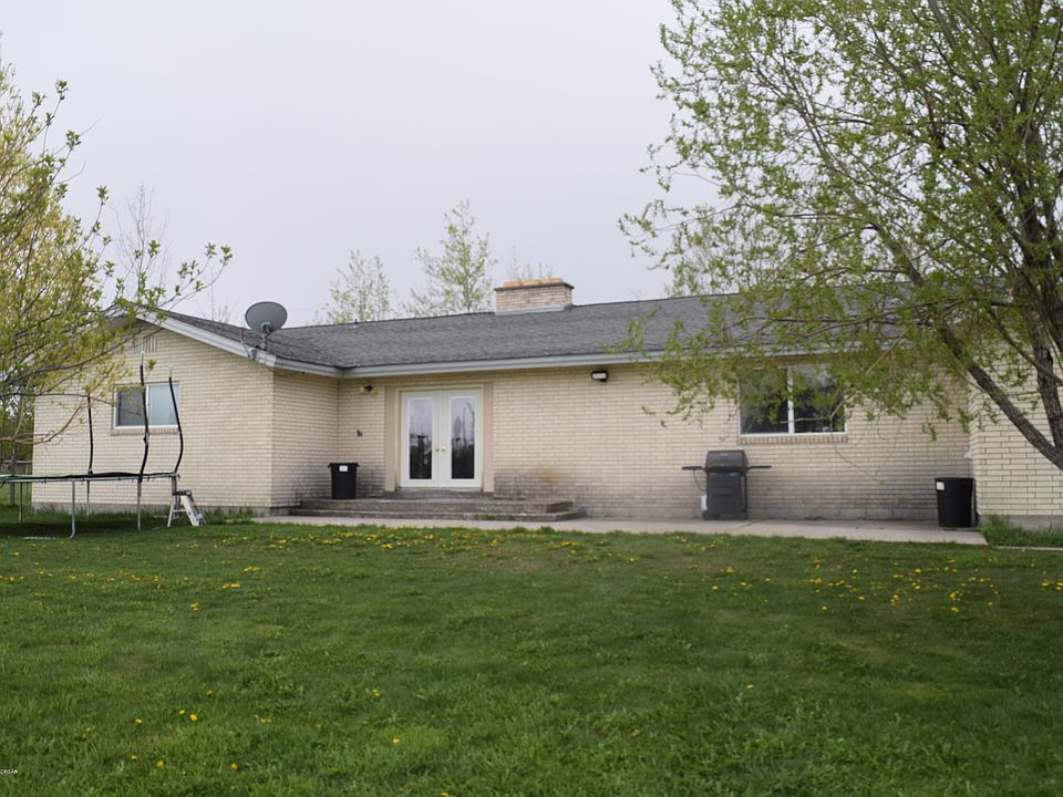 1st image of 640 W 575 N