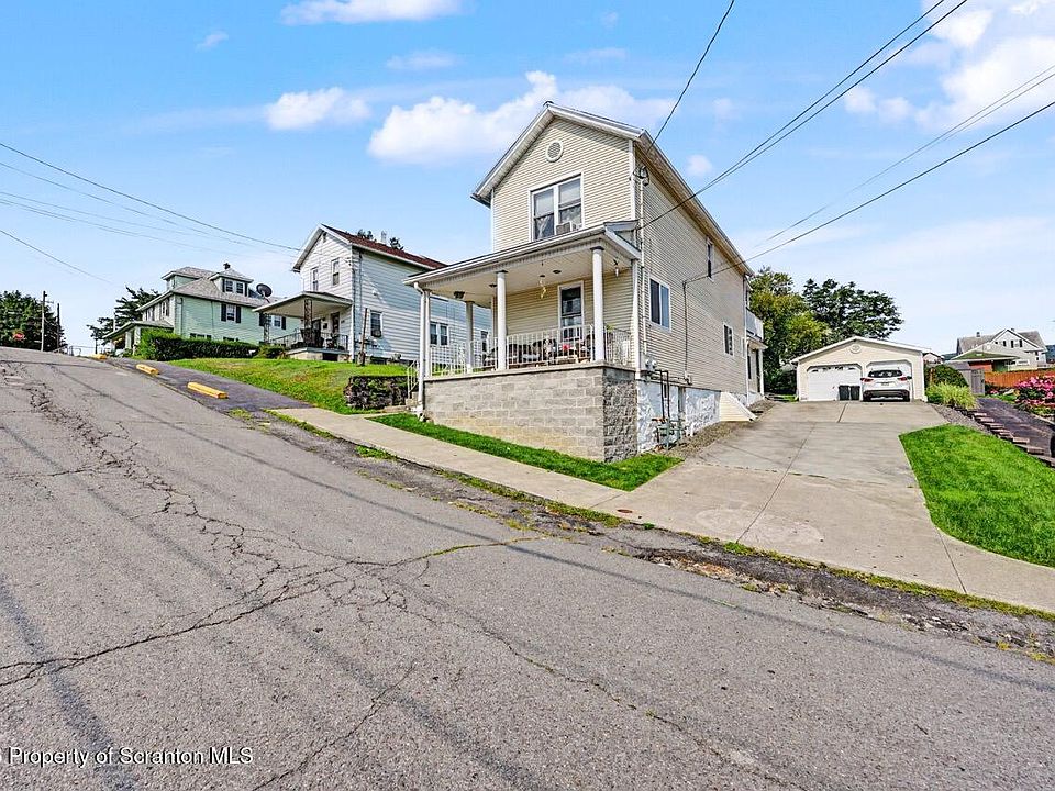 1st image of 430 13th Ave